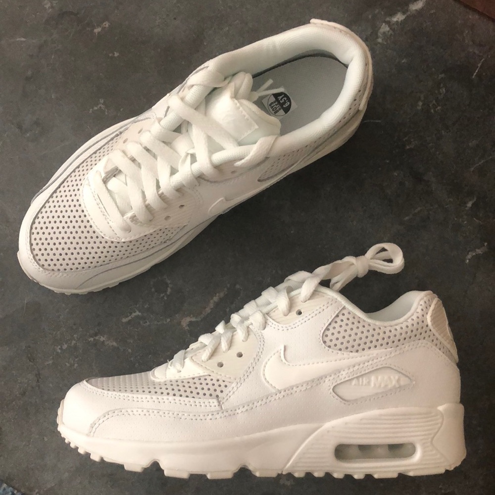 New Nike Air Max 90 SE Leather